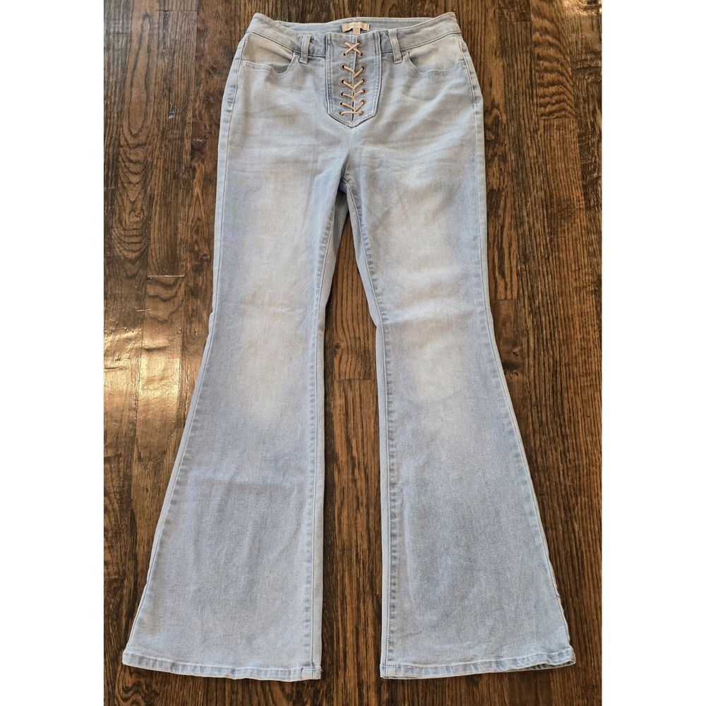 Wonderly Womens 29 Curvy Bell Bottom Flare Light Wash High Rise Lace Front Jeans